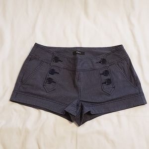 Express Women's Shorts - Size 6